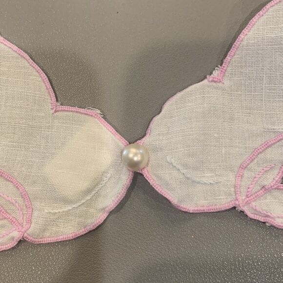 Pastel Embroidered Collar  - Picture 3 of 4